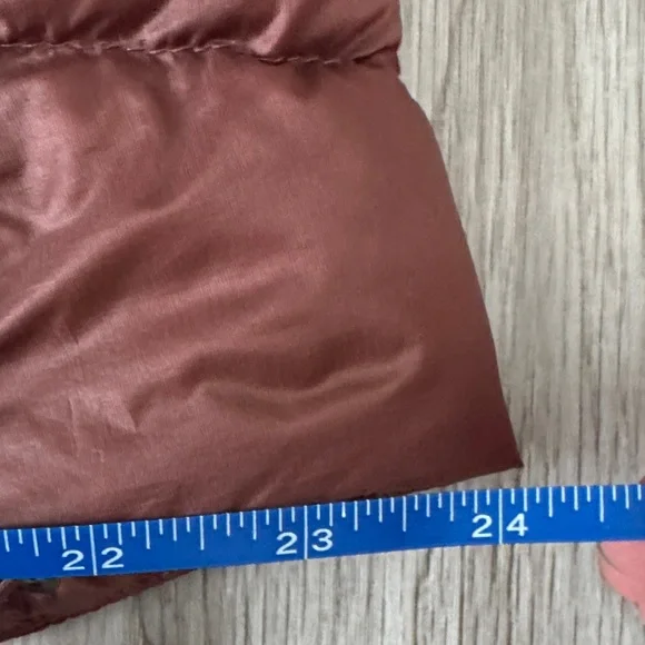 REI women’s purple and mauve Puffer Jacket - Picture 4 of 4
